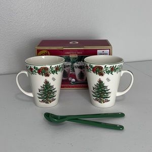 Spode Christmas Tree Annual Mug & Spoon Set 4 Piece